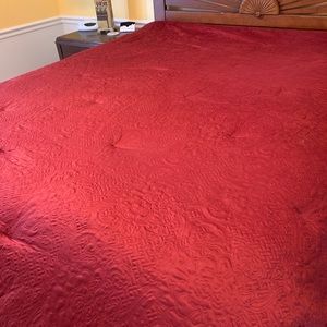 Martha Stewart Collection Queen Comforter & Shams